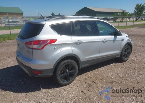 2014 Ford Escape Se z USA, uszkodzony, nr VIN 1FMCU0GX8EUB32407